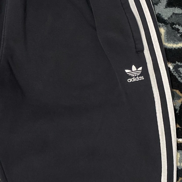 adidas sweat pants - Picture 2 of 4